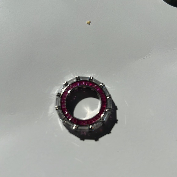 Beautiful high-C diamond replacement ring . High quality detail , unique - Picture 6 of 8